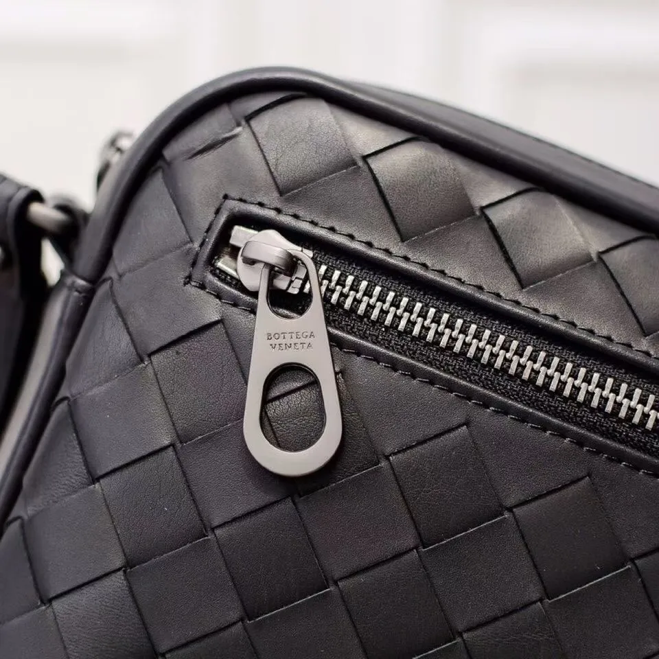 All categories 💚 Top version men’s bags 💚 BV 2024 new BV crossbody bag